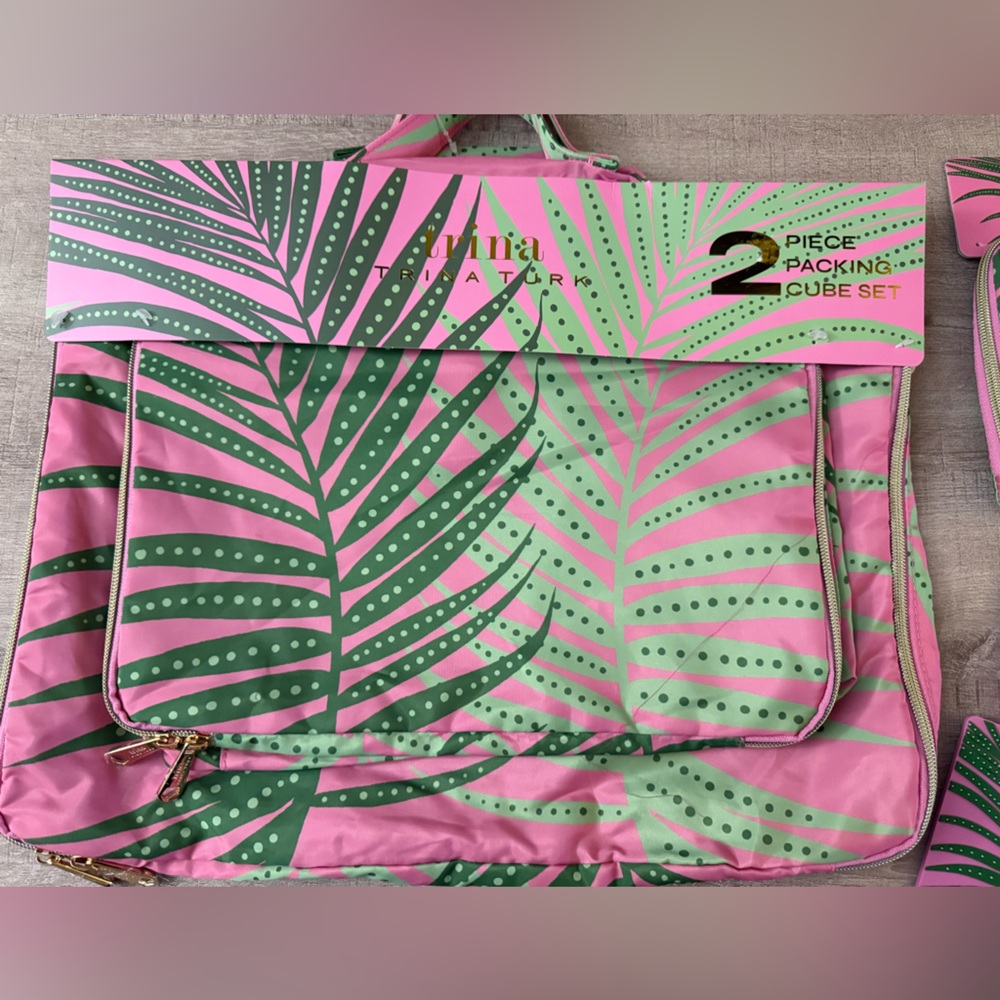 Trina Turk 2 pc Packing Cube Travel Set Pink Palm Tropical New